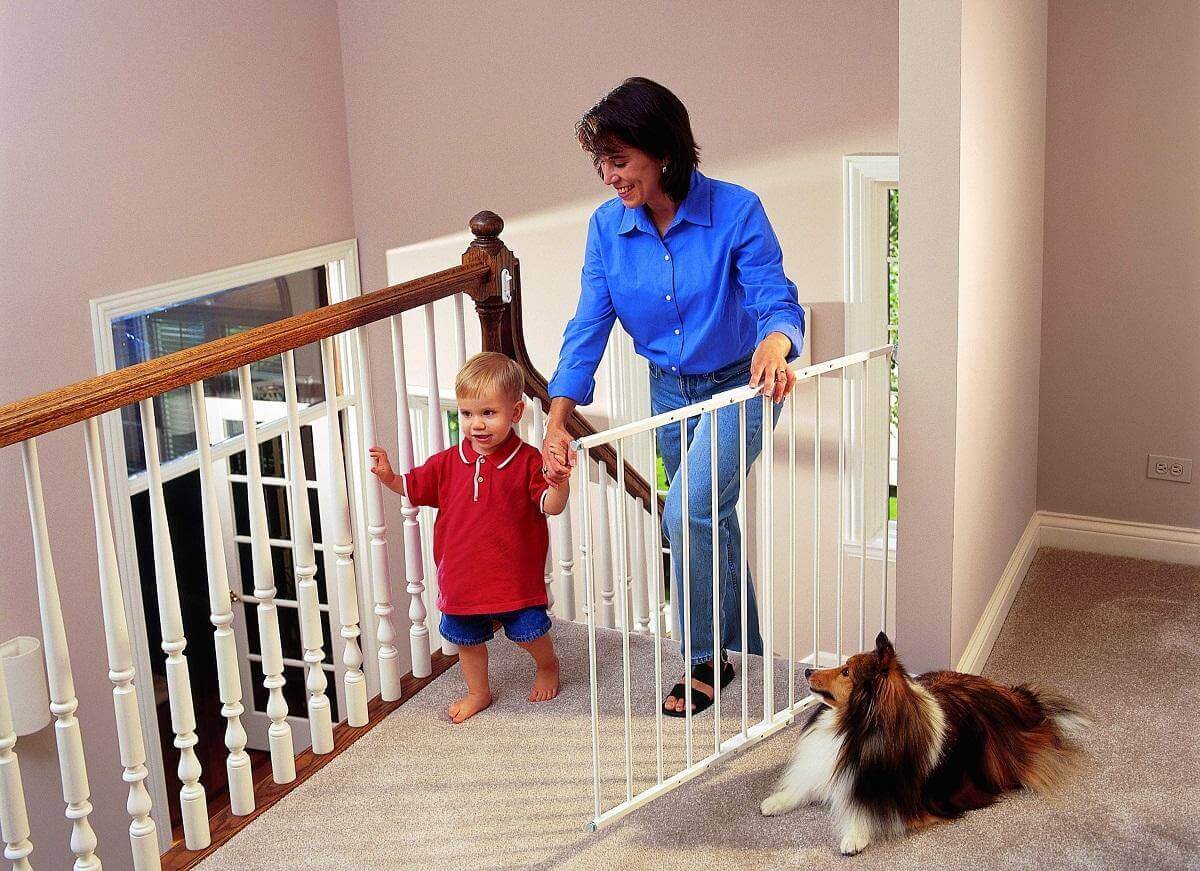 Калитка для лестницы от детей